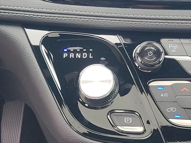 new 2025 Chrysler Pacifica car, priced at $44,927