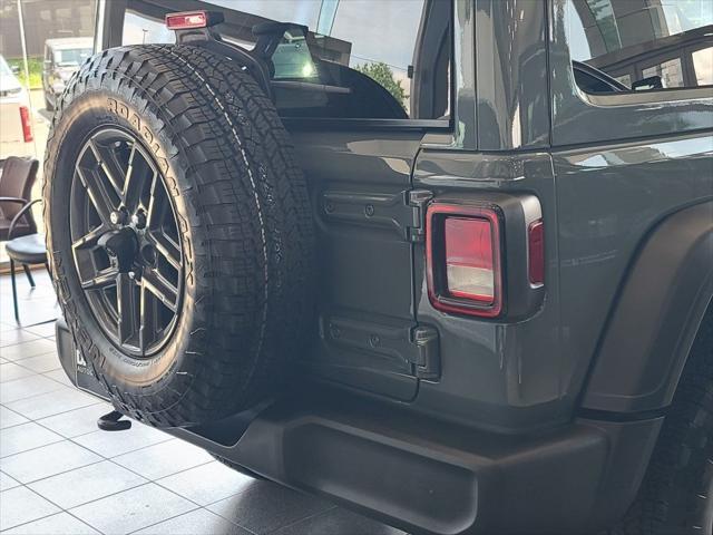 new 2025 Jeep Wrangler car, priced at $49,641