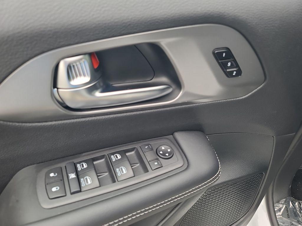 new 2026 Chrysler Pacifica car, priced at $39,840
