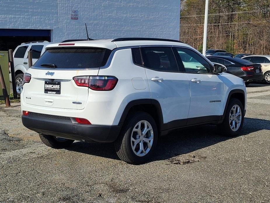 new 2024 Jeep Compass car, priced at $26,078