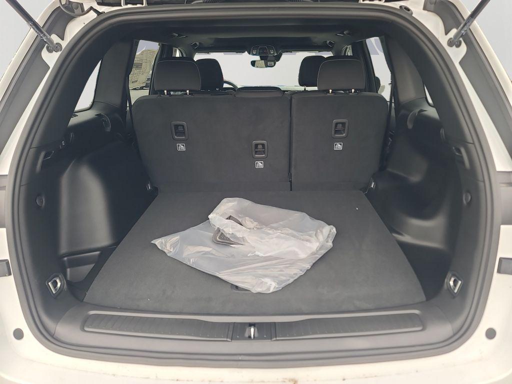 new 2025 Jeep Grand Cherokee car, priced at $39,754