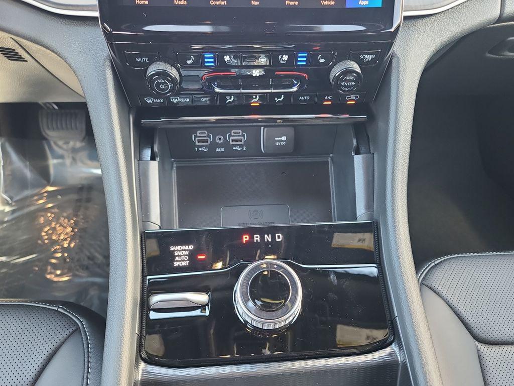 new 2025 Jeep Grand Cherokee car, priced at $47,888