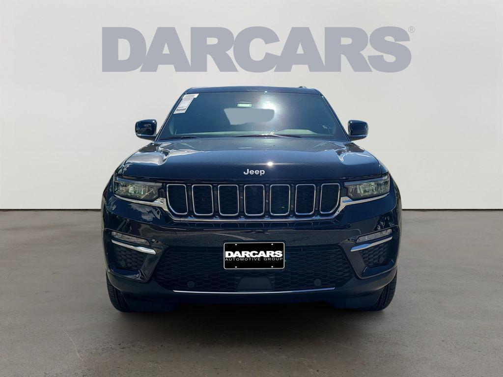 new 2025 Jeep Grand Cherokee car, priced at $47,888