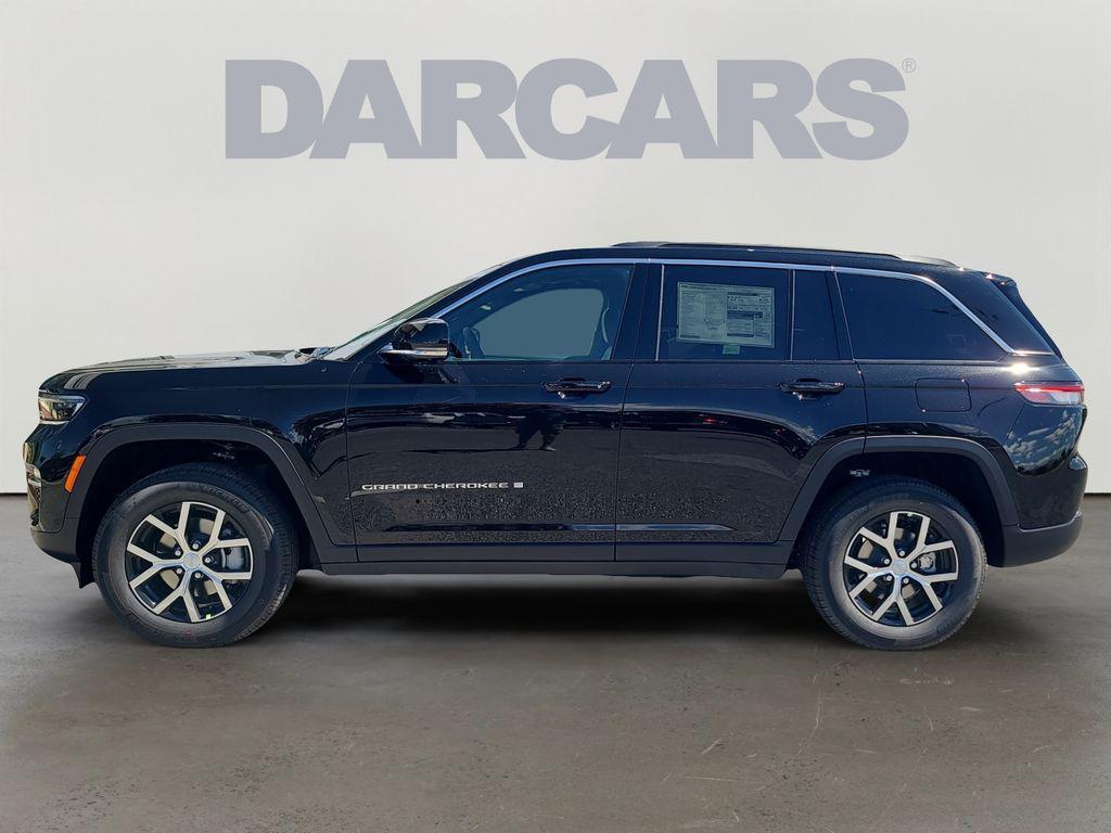 new 2025 Jeep Grand Cherokee car, priced at $47,888