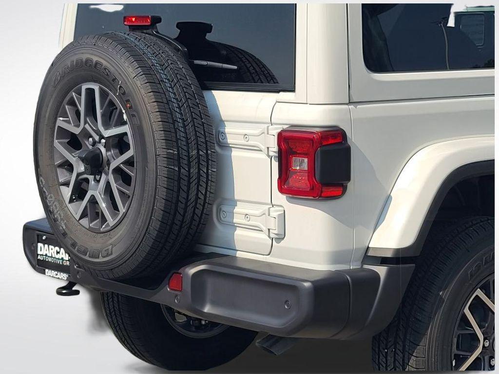 new 2025 Jeep Wrangler car, priced at $53,004