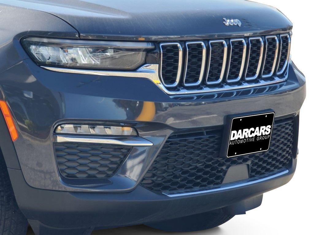 new 2025 Jeep Grand Cherokee car, priced at $45,055