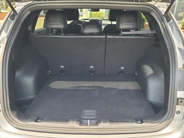 used 2024 Jeep Compass car, priced at $22,000
