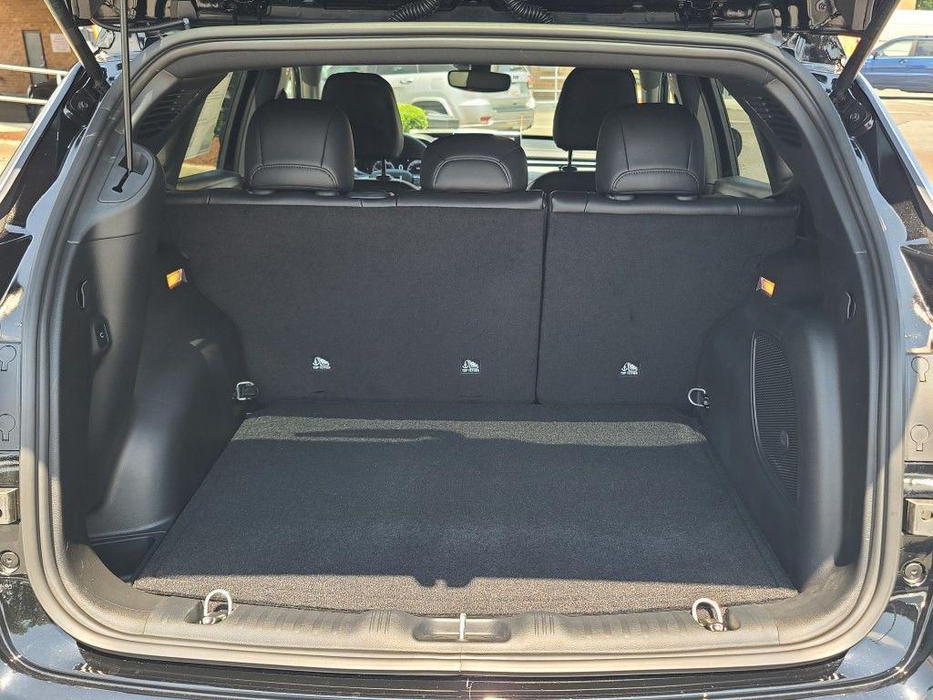 new 2025 Jeep Compass car, priced at $37,004