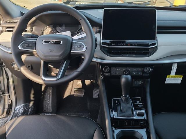 new 2025 Jeep Compass car, priced at $31,435