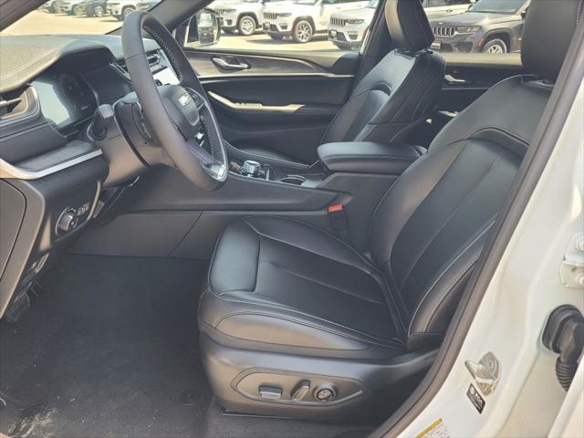 new 2025 Jeep Grand Cherokee L car, priced at $45,196