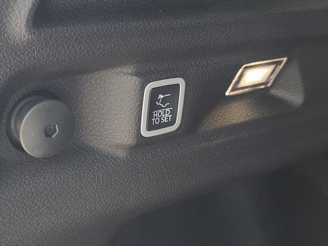 new 2025 Jeep Grand Cherokee L car, priced at $45,196
