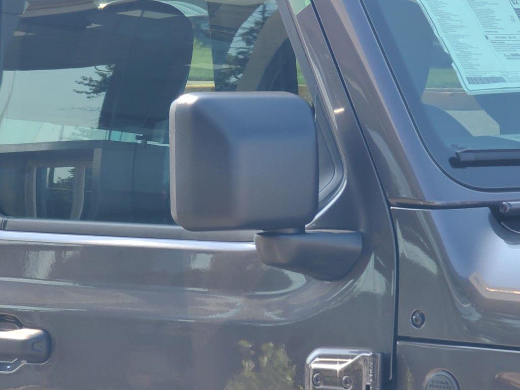 new 2025 Jeep Wrangler car, priced at $53,540