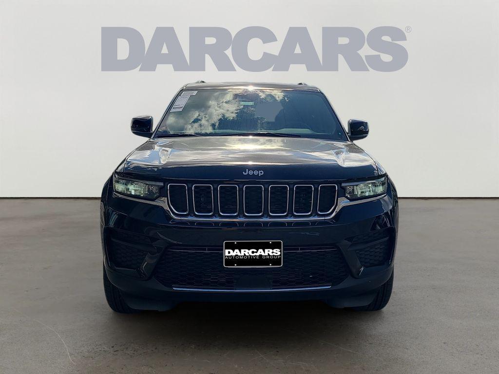 new 2025 Jeep Grand Cherokee car, priced at $38,811