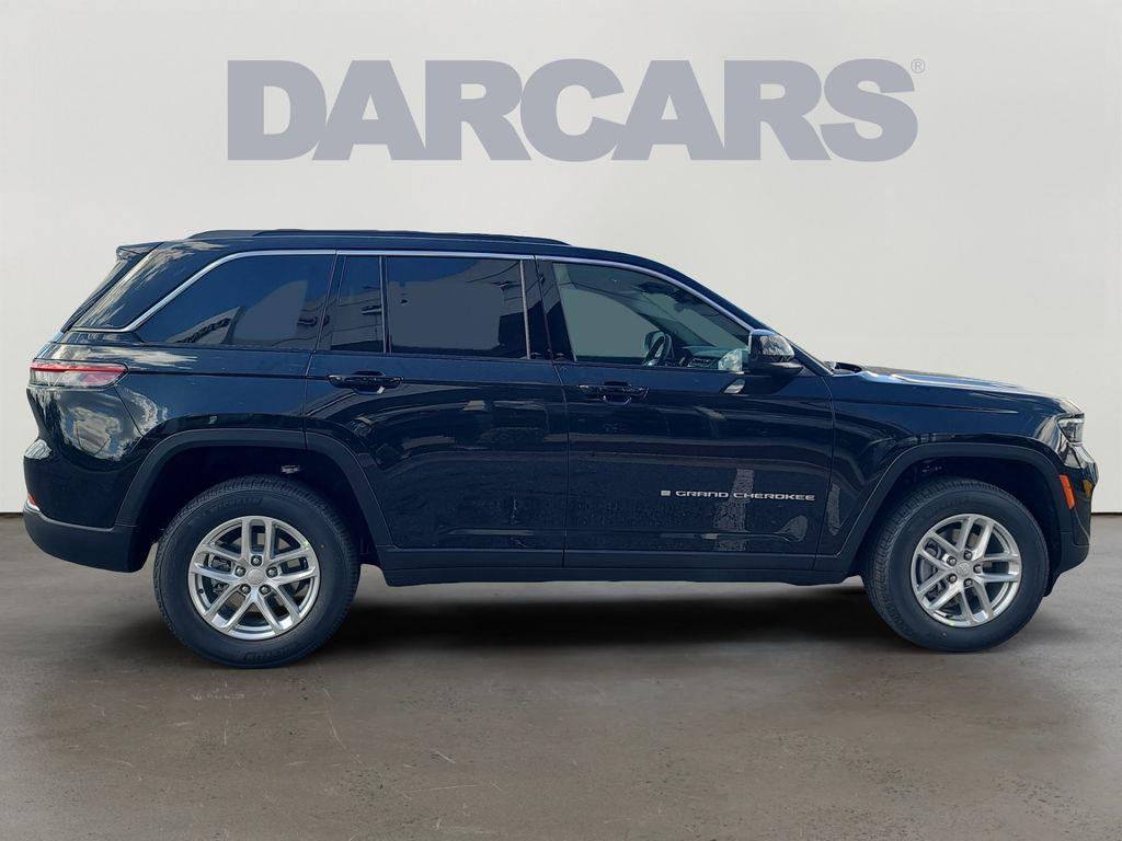 new 2025 Jeep Grand Cherokee car, priced at $38,811