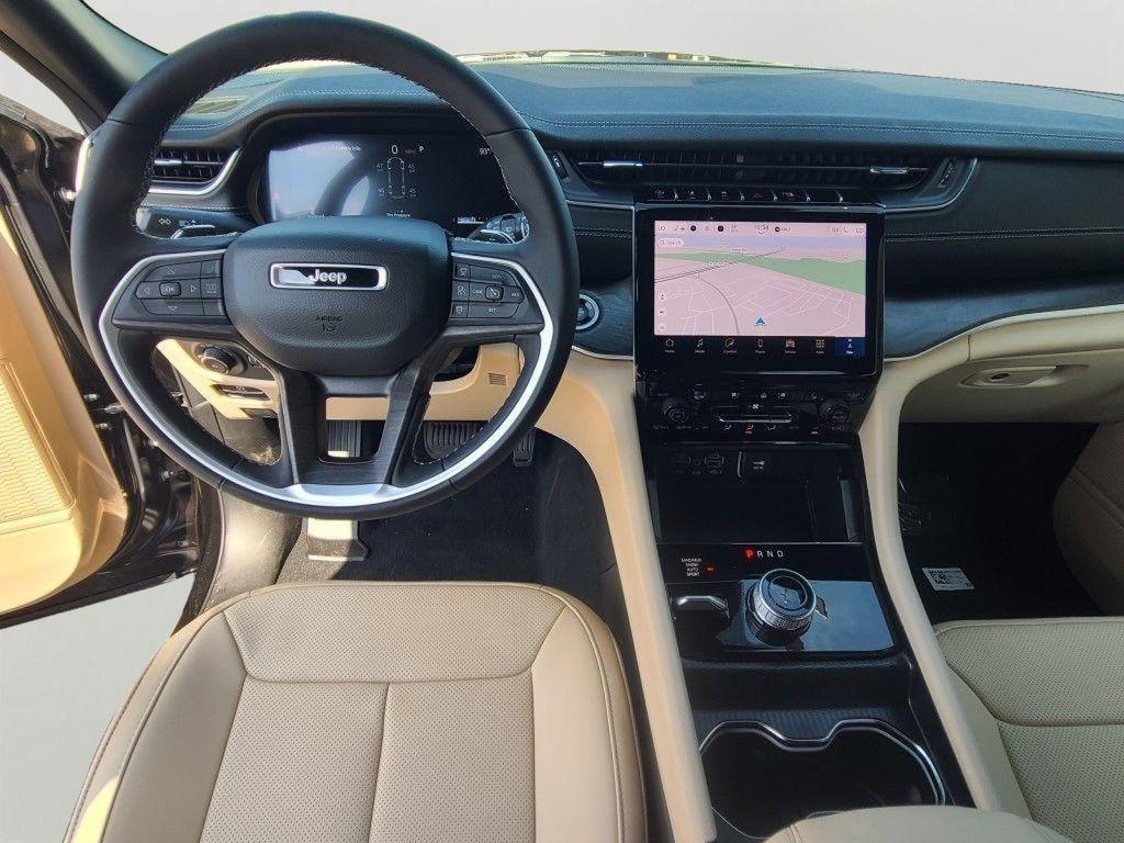 new 2025 Jeep Grand Cherokee L car, priced at $50,364