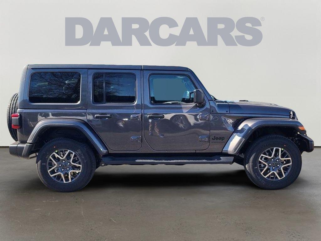 new 2025 Jeep Wrangler car, priced at $55,832