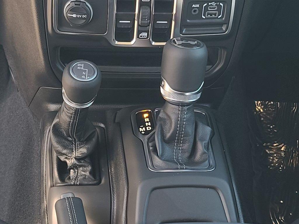 new 2025 Jeep Wrangler car, priced at $55,832