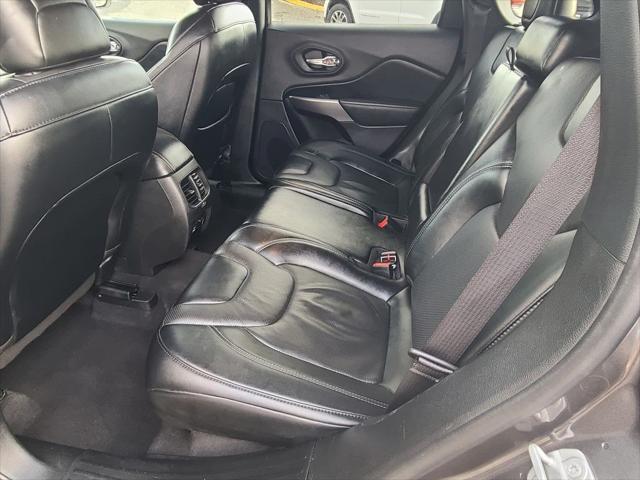 used 2022 Jeep Cherokee car, priced at $21,499