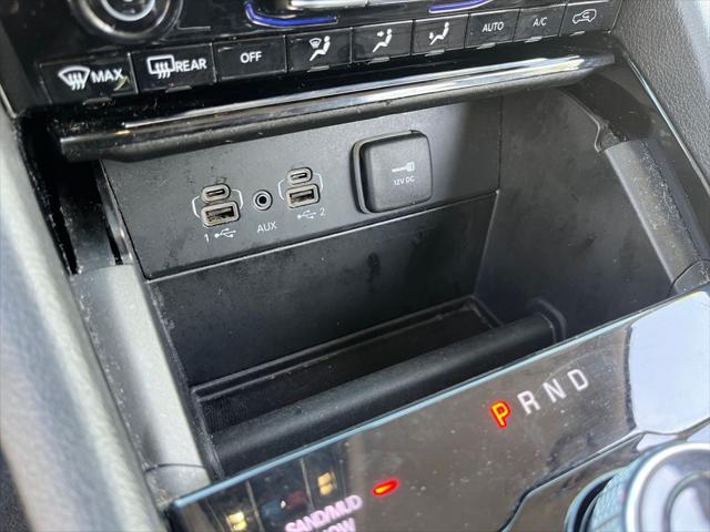 used 2023 Jeep Grand Cherokee car, priced at $28,900