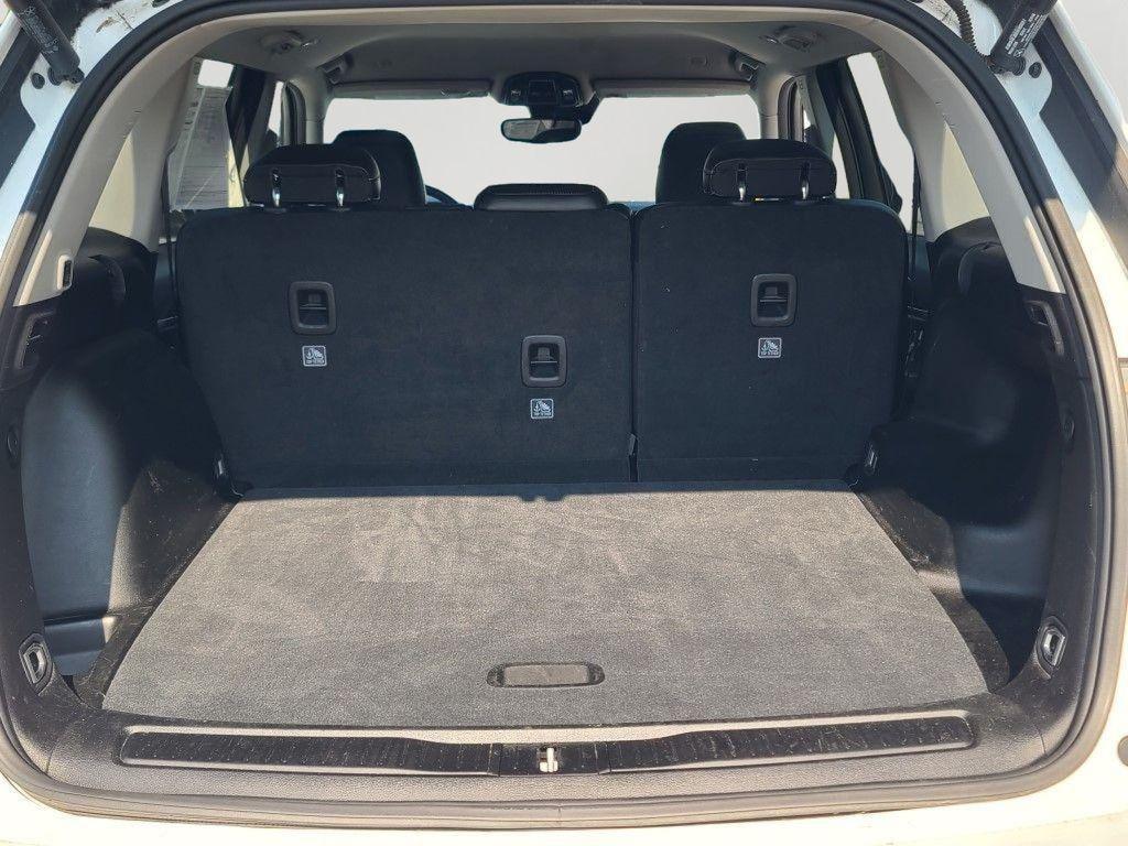 used 2023 Jeep Grand Cherokee car, priced at $27,500
