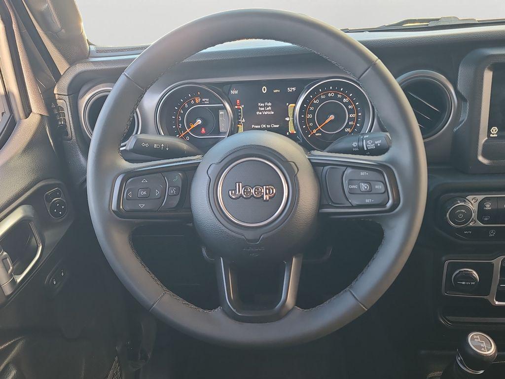 used 2023 Jeep Gladiator car, priced at $35,866