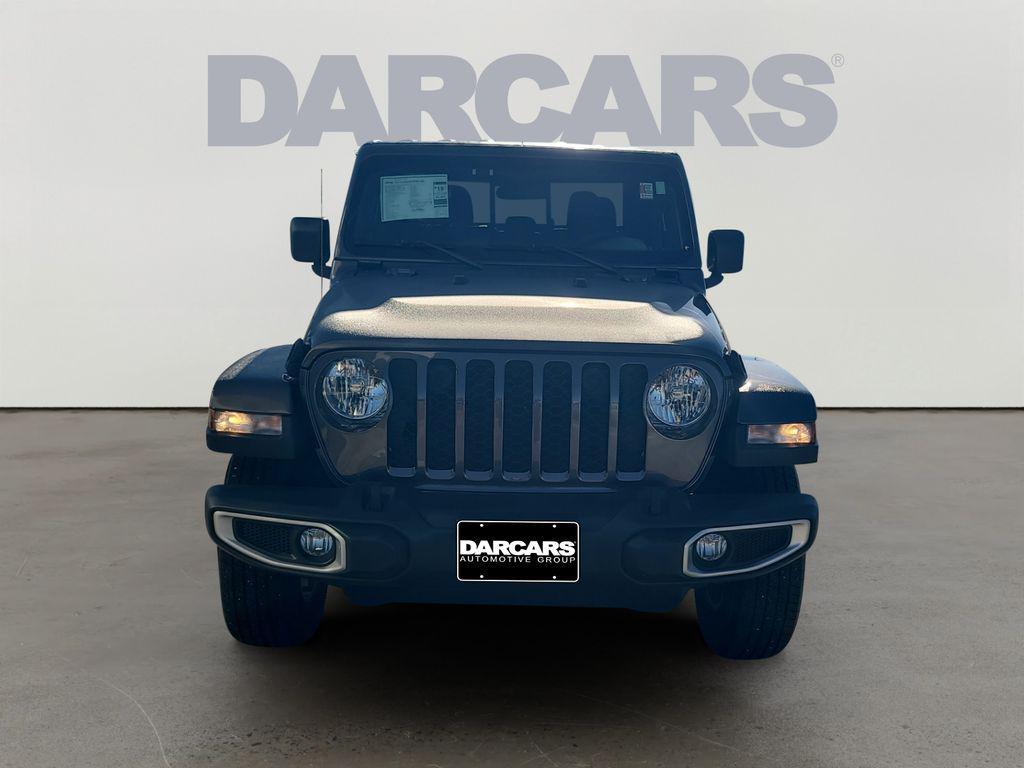 used 2023 Jeep Gladiator car, priced at $35,866