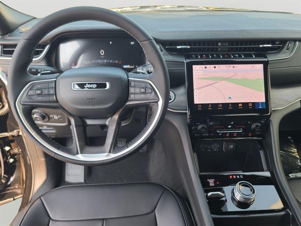 new 2025 Jeep Grand Cherokee L car, priced at $47,055