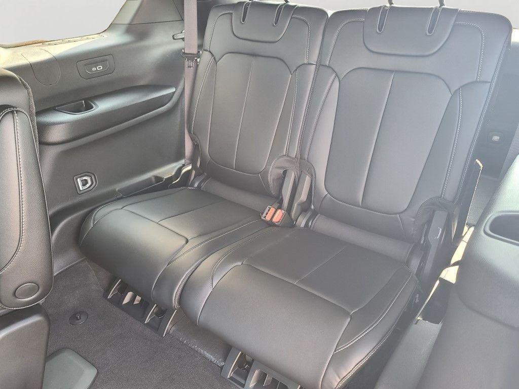 new 2025 Jeep Grand Cherokee L car, priced at $47,055
