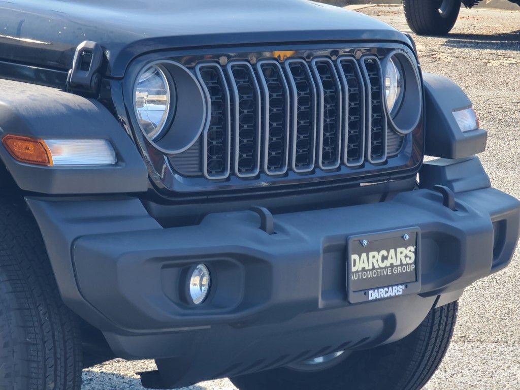new 2025 Jeep Wrangler car, priced at $47,237