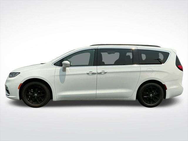 used 2022 Chrysler Pacifica car, priced at $19,500