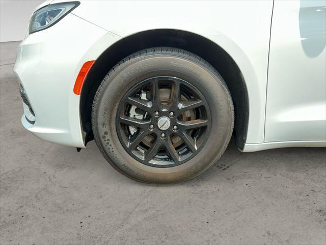 used 2022 Chrysler Pacifica car, priced at $19,500
