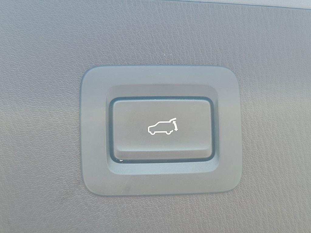 used 2025 Mazda CX-5 car, priced at $28,300