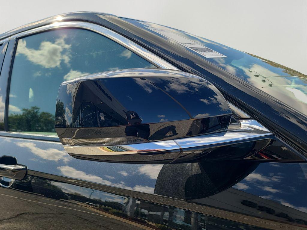 new 2025 Jeep Grand Cherokee car, priced at $45,255