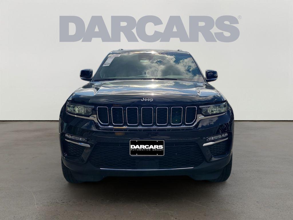 new 2025 Jeep Grand Cherokee car, priced at $45,255