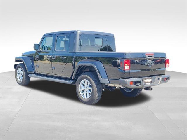 used 2023 Jeep Gladiator car, priced at $33,495