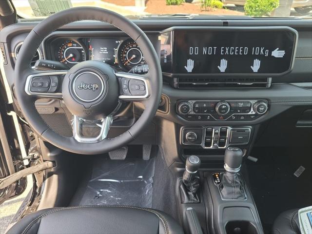 new 2025 Jeep Wrangler car, priced at $55,227
