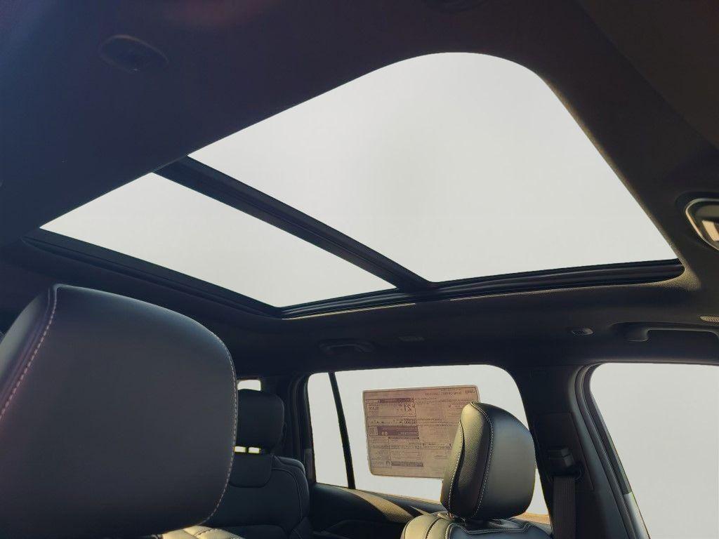 new 2025 Jeep Grand Cherokee L car, priced at $47,731