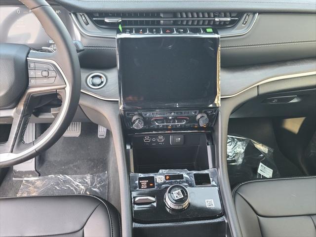 new 2025 Jeep Grand Cherokee L car, priced at $46,408