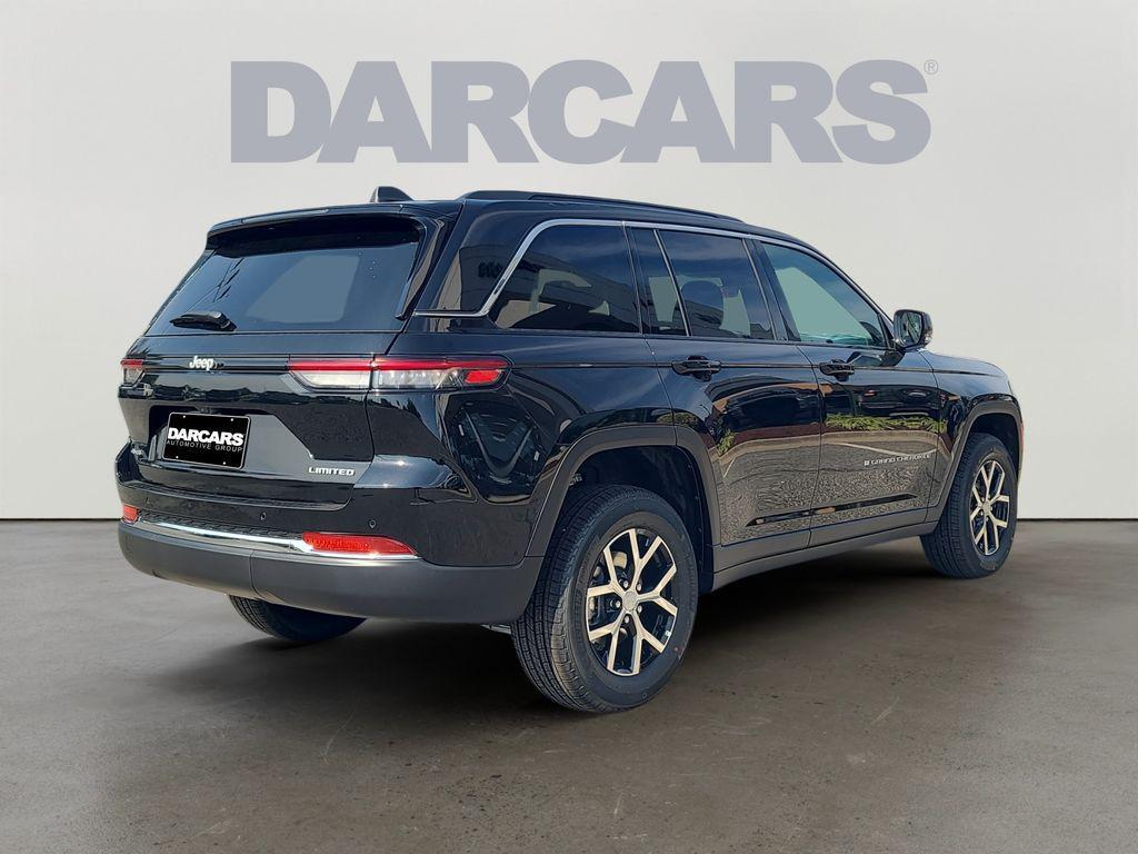 new 2025 Jeep Grand Cherokee car, priced at $45,380