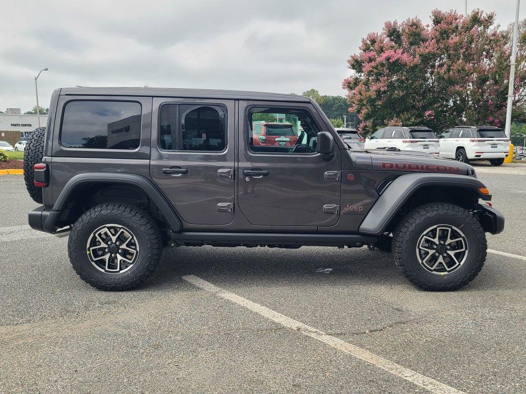 new 2025 Jeep Wrangler car, priced at $60,910