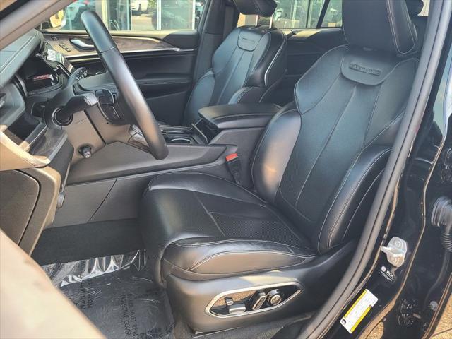 used 2022 Jeep Grand Cherokee car, priced at $36,900