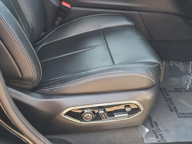 used 2022 Jeep Grand Cherokee car, priced at $36,900