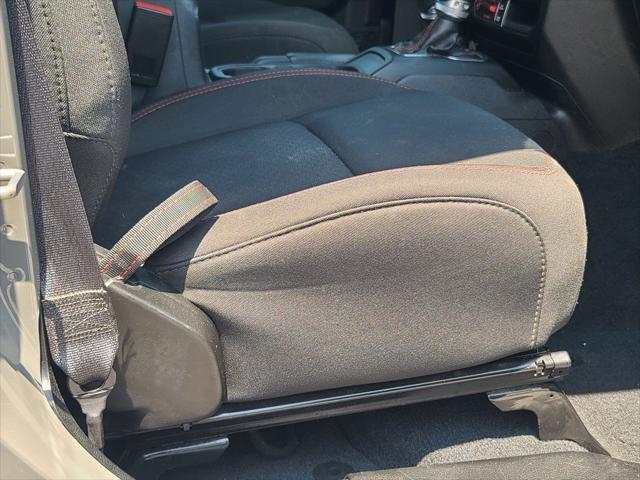 used 2022 Jeep Gladiator car, priced at $32,900