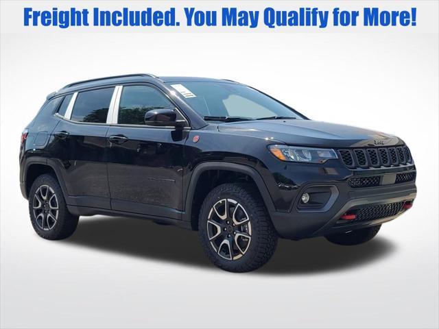 new 2025 Jeep Compass car, priced at $37,432