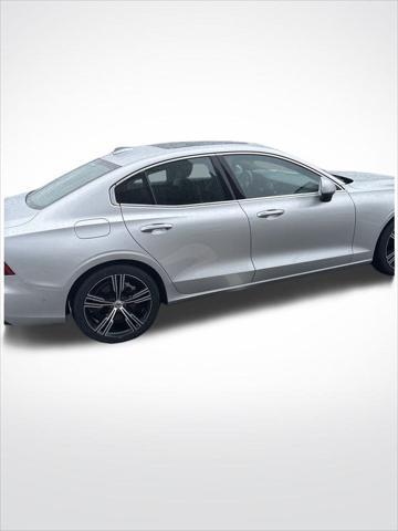 used 2022 Volvo S60 Recharge Plug-In Hybrid car, priced at $31,999