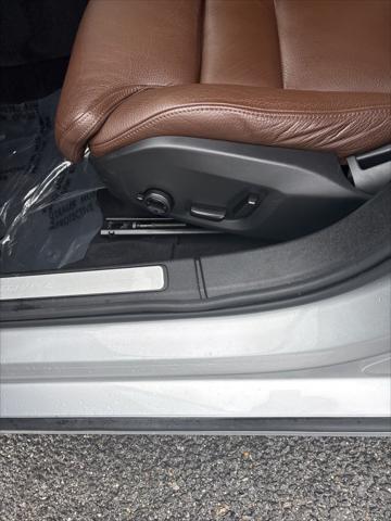 used 2022 Volvo S60 Recharge Plug-In Hybrid car, priced at $31,999
