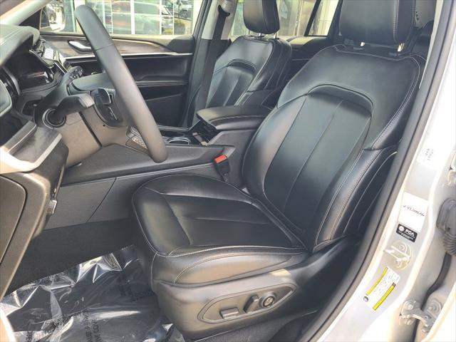 used 2023 Jeep Grand Cherokee 4xe car, priced at $28,499