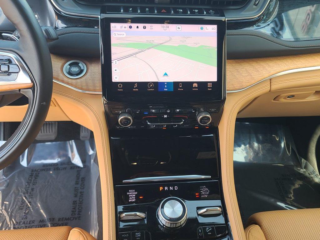 used 2022 Jeep Grand Cherokee car, priced at $44,900