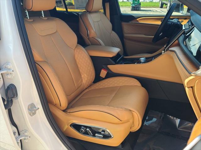 used 2022 Jeep Grand Cherokee car, priced at $46,400