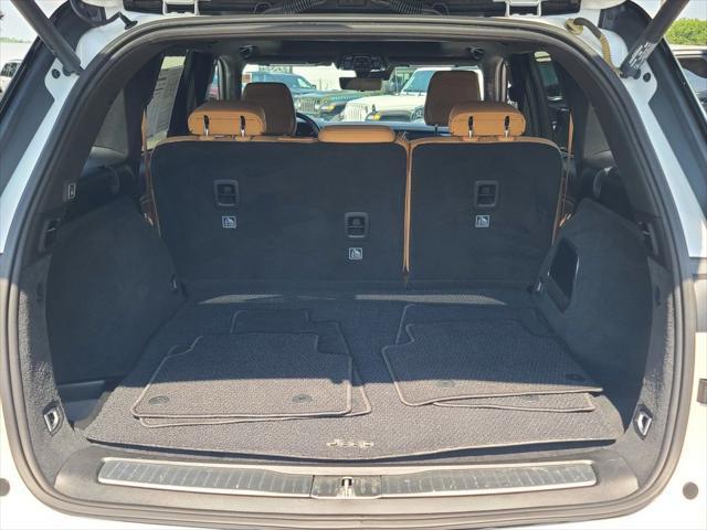 used 2022 Jeep Grand Cherokee car, priced at $46,400